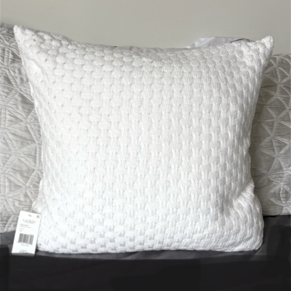 RALPH LAUREN HOME THROW PILLOW 18" Spencer Lattice Knit (MSRP $150)
